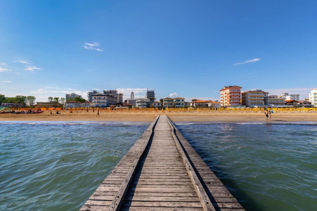 Hotel Garni San Carlo Jesolo Extérieur photo