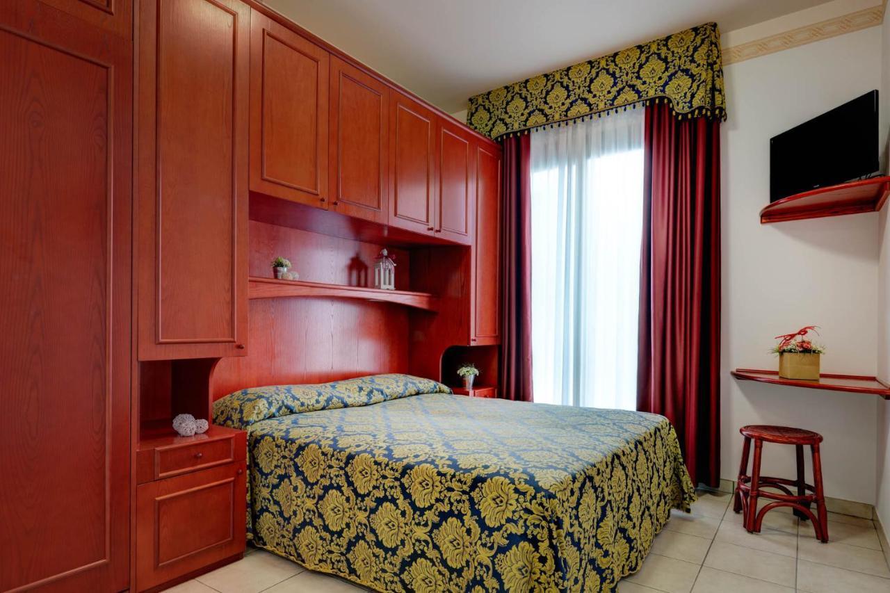 Hotel Garni San Carlo Jesolo Extérieur photo
