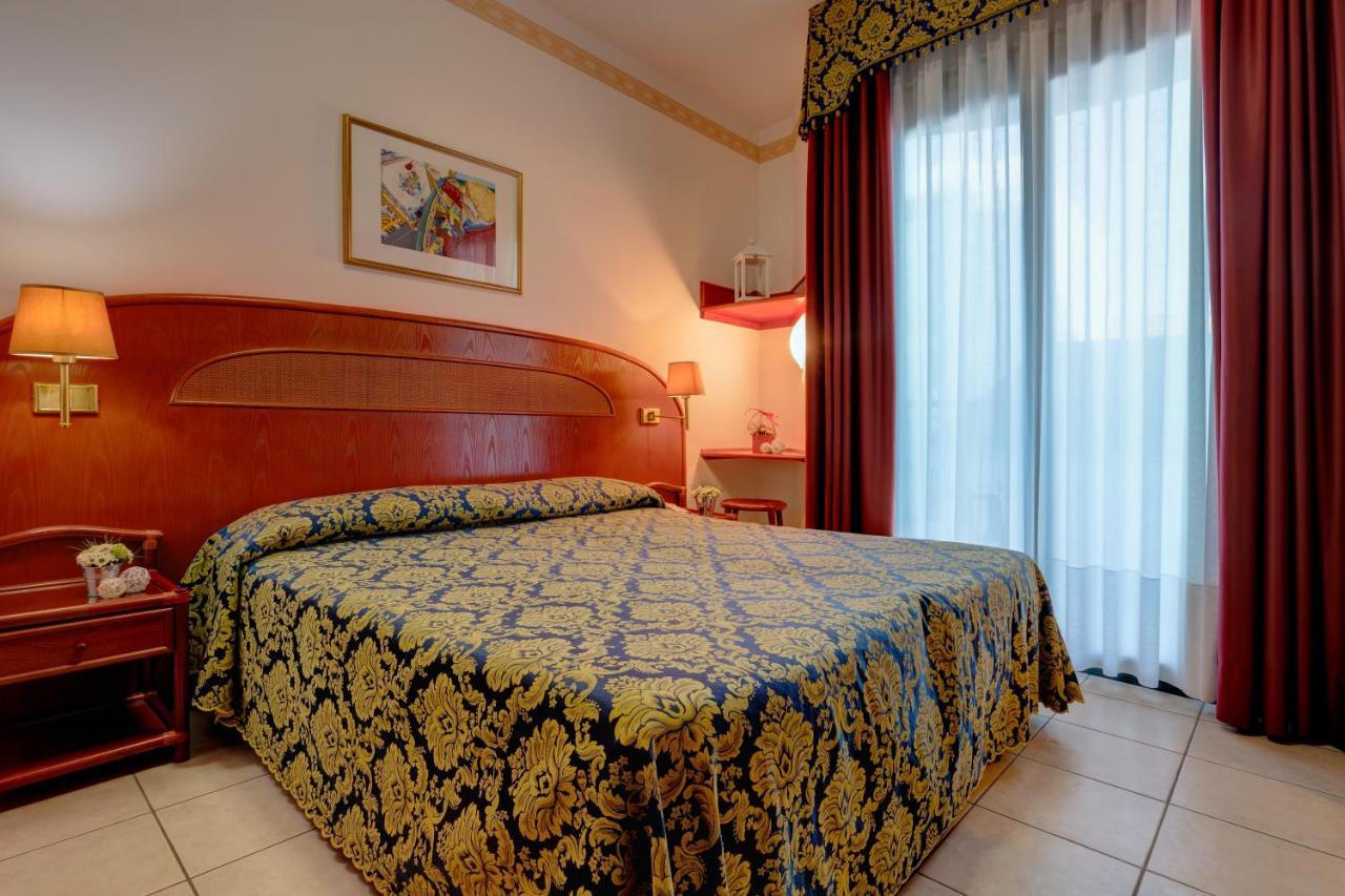 Hotel Garni San Carlo Jesolo Extérieur photo