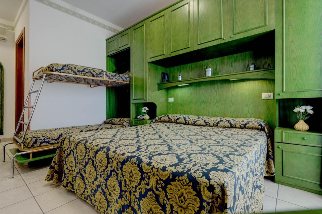 Hotel Garni San Carlo Jesolo Extérieur photo