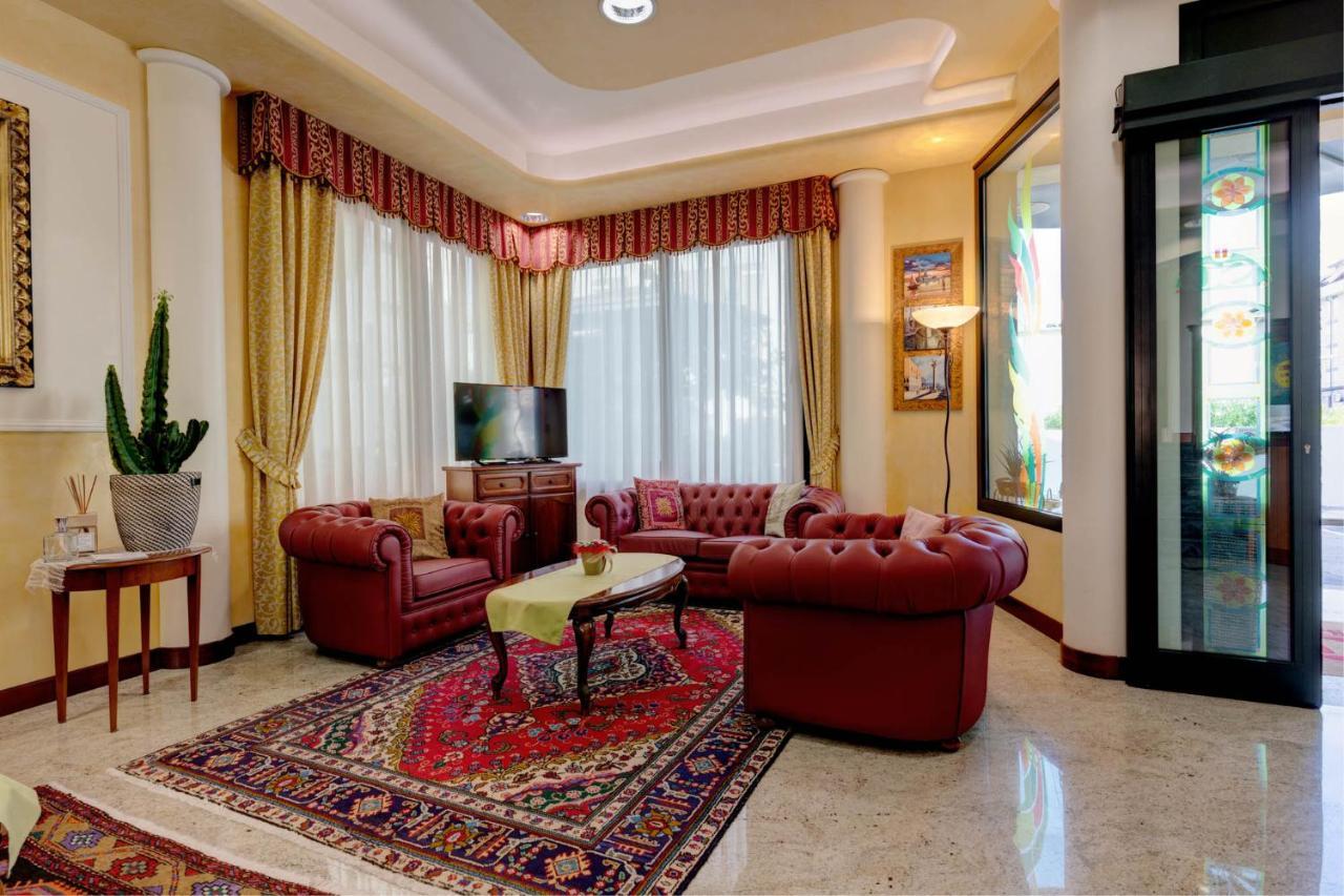 Hotel Garni San Carlo Jesolo Extérieur photo